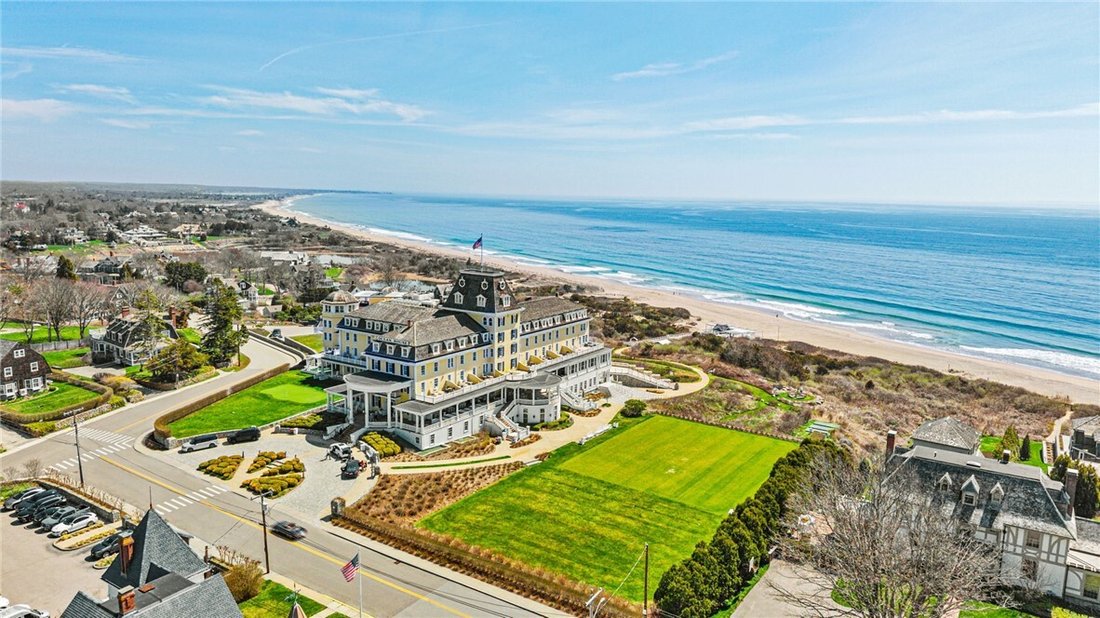 Condo in Westerly, Rhode Island, United States 1 - 17104497