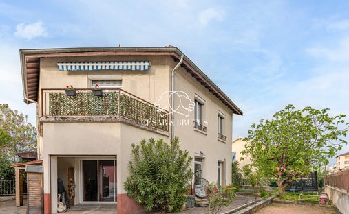 Maison à Villeurbanne, Auvergne-Rhône-Alpes, France 1