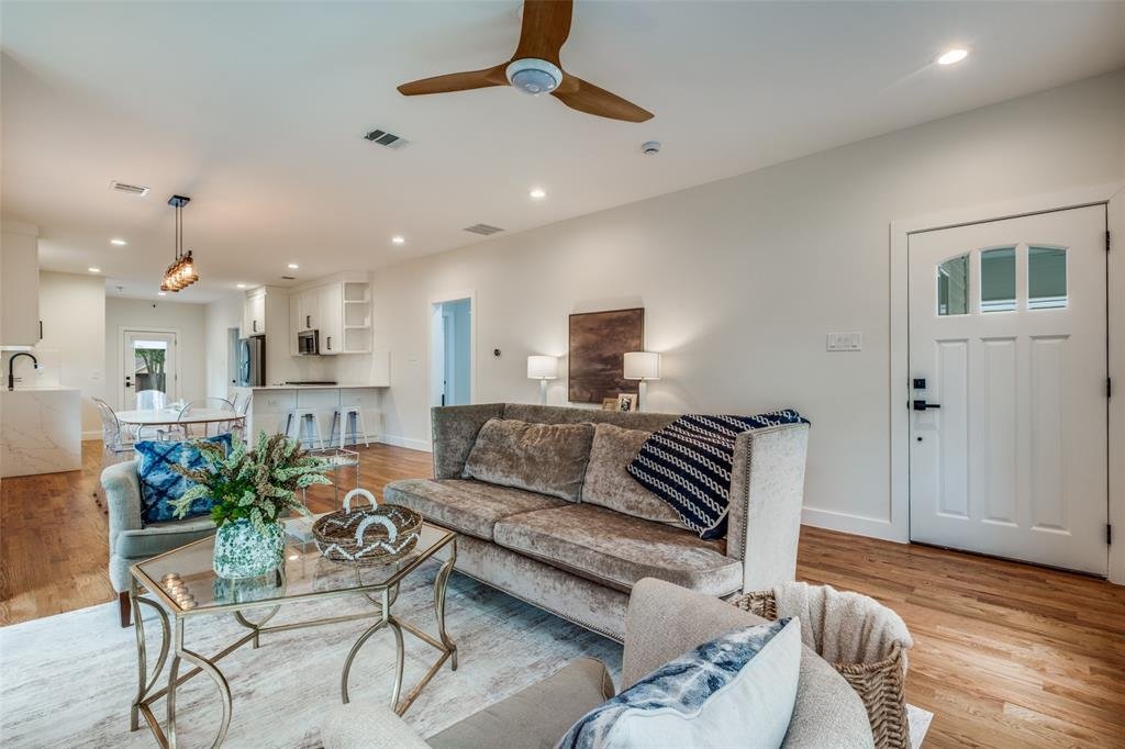 House in Dallas, Texas, United States 3 - 17703911