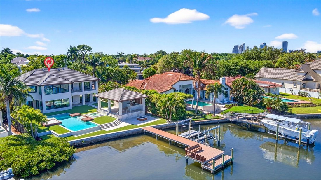 House in St. Petersburg, Florida, United States 1 - 17712120
