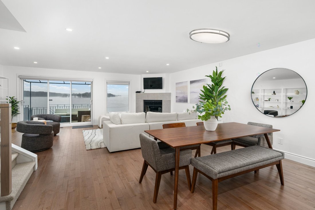 Condo in Sainte-Anne-de-Bellevue, Quebec, Canada 3 - 17714736