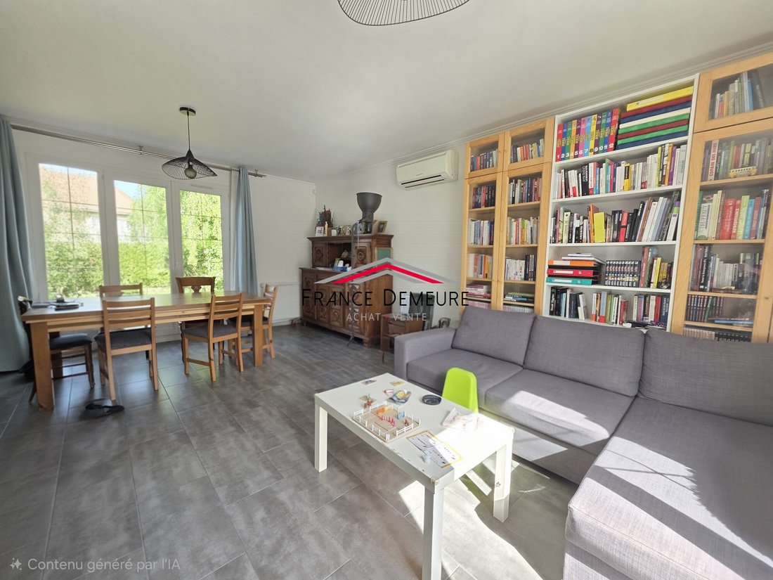 House in Saint Prix Centre, Saint-Prix, France 5 - 17709973