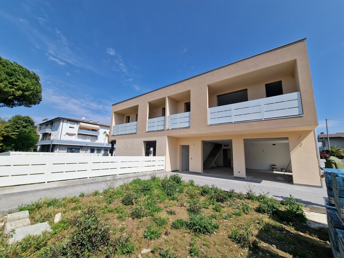 House in Selvazzano Centro, Selvazzano Dentro, Veneto 3 - 13748130