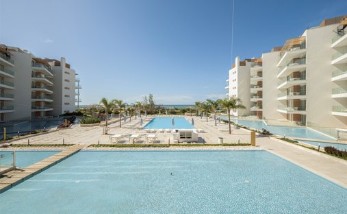 Apartment in Loule (Sao Clemente), Algarve, Portugal 1