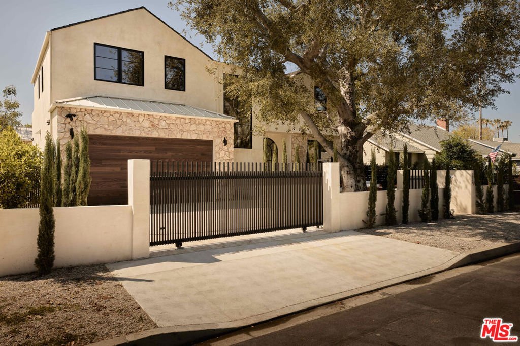 House in Los Angeles, California, United States 5 - 17710175