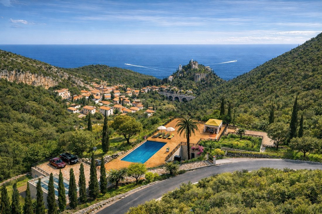Villa in Èze, Provence-Alpes-Côte d'Azur, France 3 - 17091774