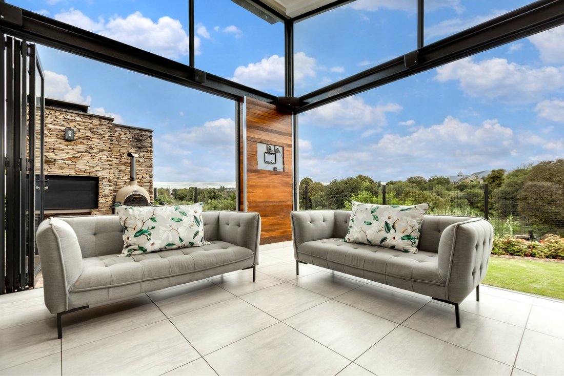 House in Sandton, Gauteng, South Africa 5 - 17705563