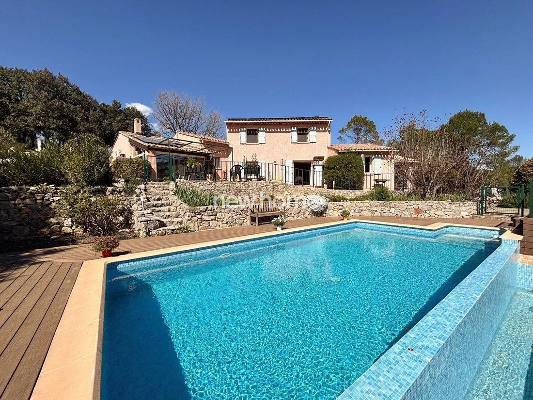 House in Le Thoronet, Provence-Alpes-Côte d'Azur, France 2 - 17712799