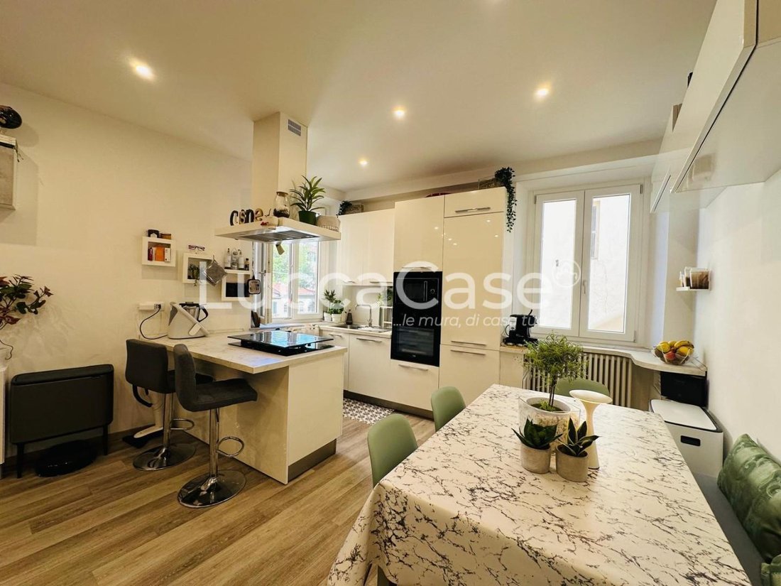 Apartment in Historic Center, Lucca, Tuscany 3 - 17712270