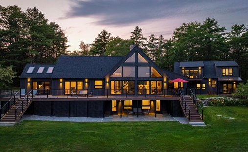 House in Edgecomb, Maine, United States 1