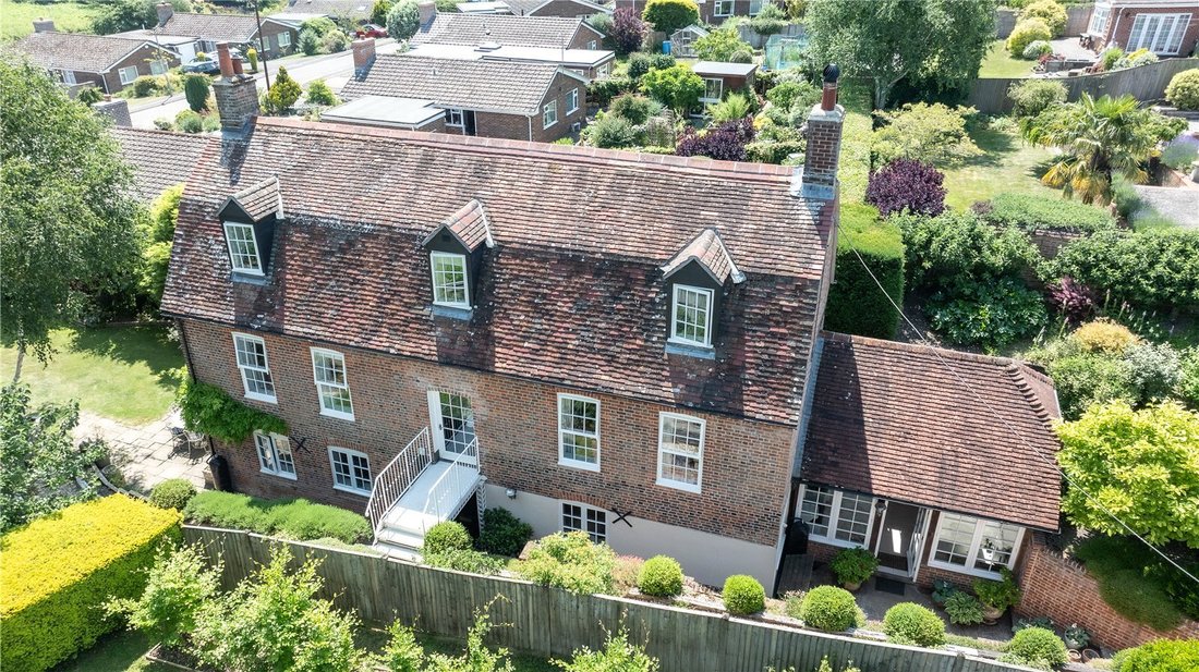 House in Marlborough, England 1 - 17710538