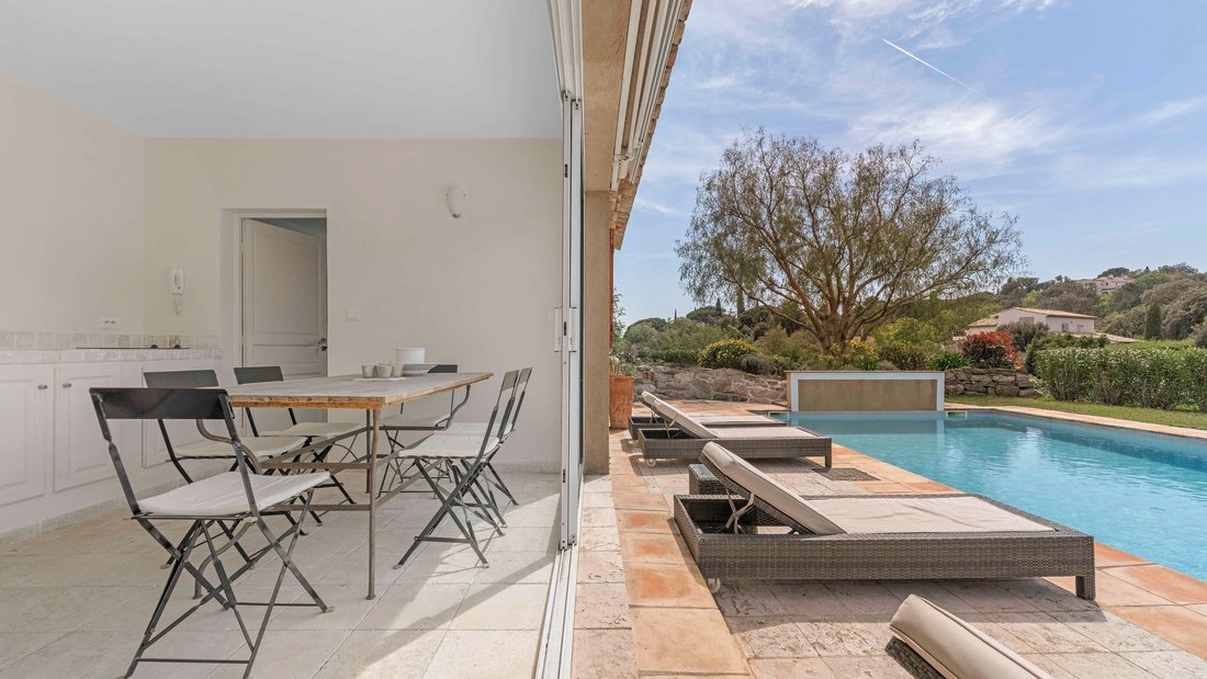 House in Grimaud, Provence-Alpes-Côte d'Azur, France 3 - 17708745