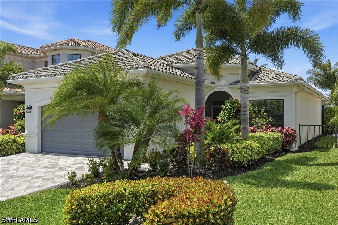 House in Naples, Florida, United States 1 - 17703065
