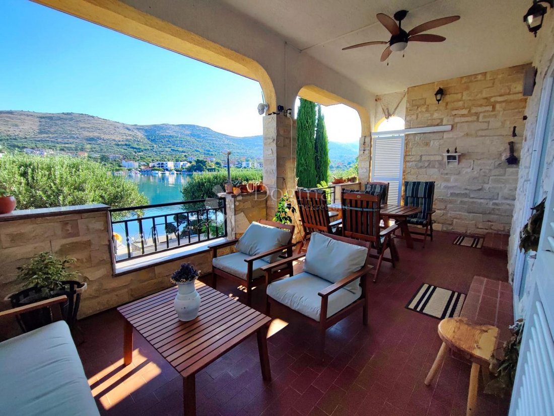 House in Grebastica, Sibenik-Knin County, Croatia 1 - 17708648