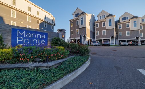 Condo in East Rockaway, New York, United States 1