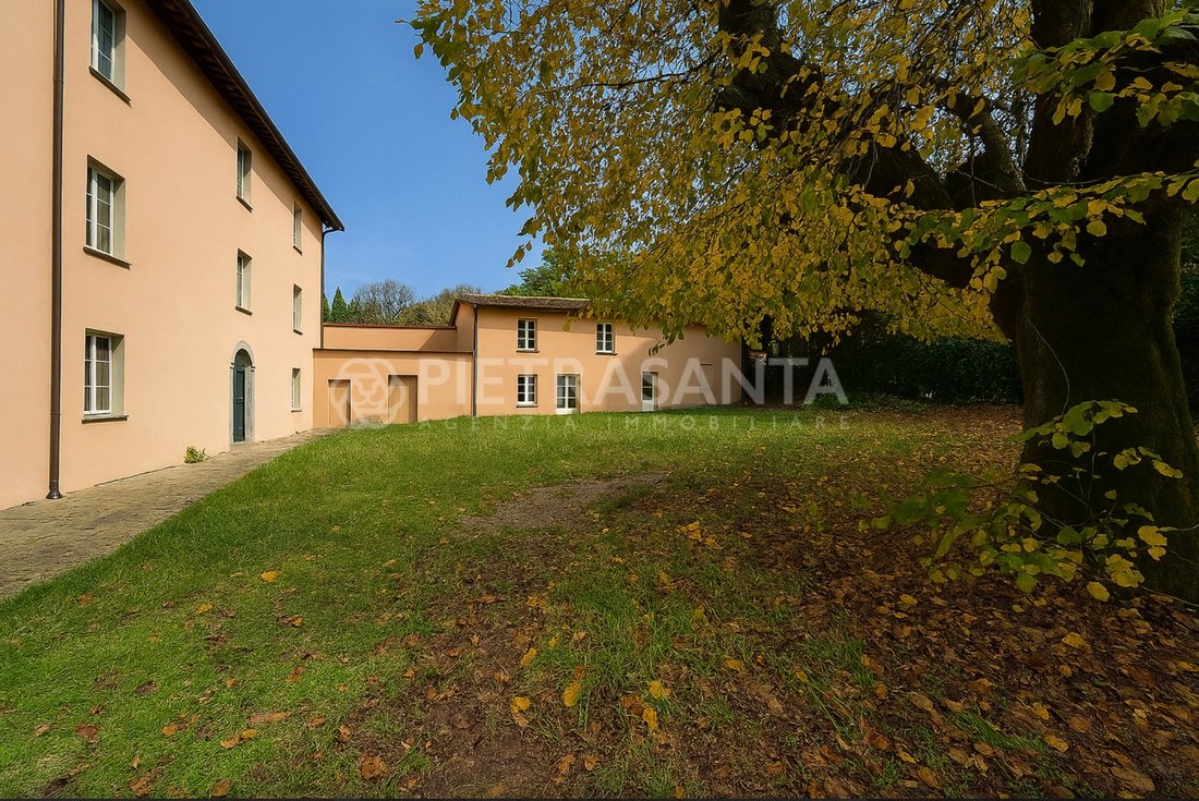 Villa in Camaiore, Tuscany, Italy 2 - 17712013