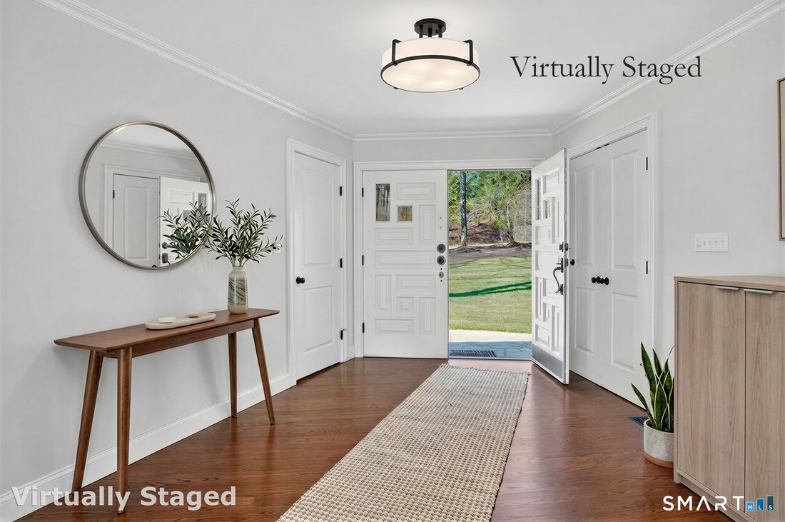 House in Trumbull, Connecticut, United States 3 - 17715753