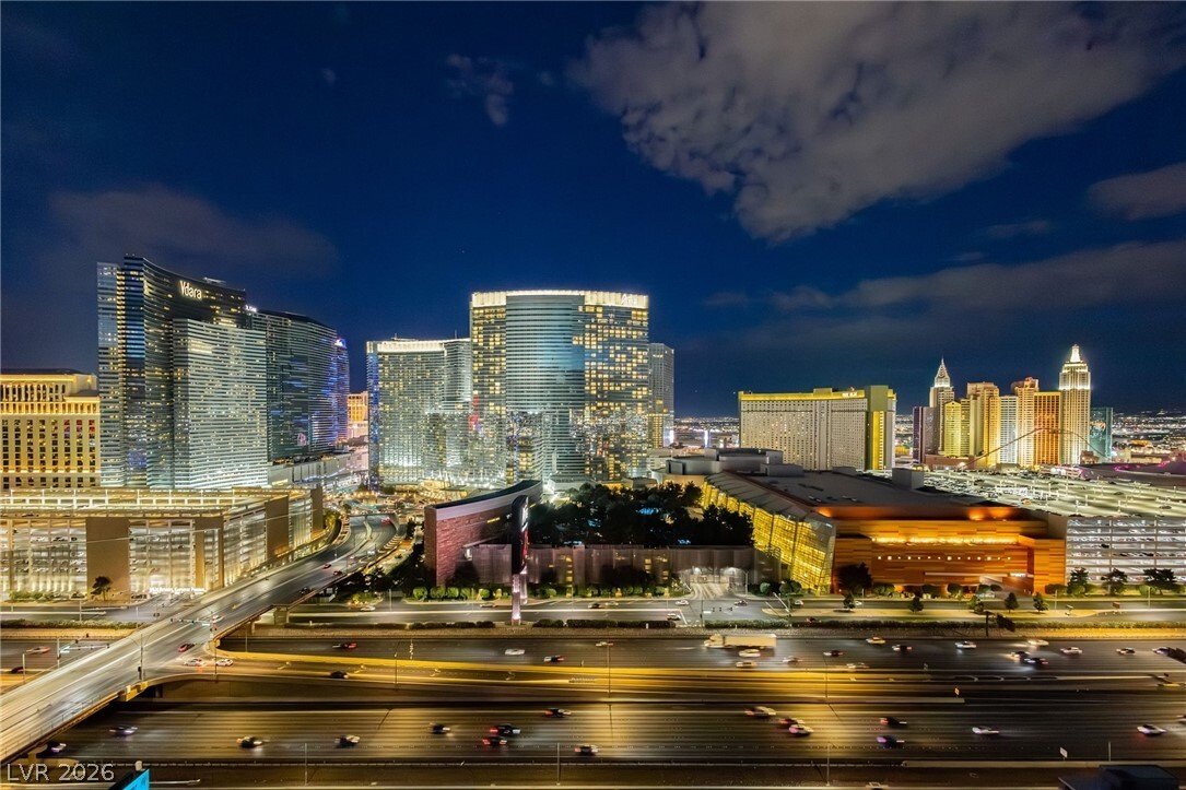 House in Las Vegas, Nevada, United States 1 - 17707564