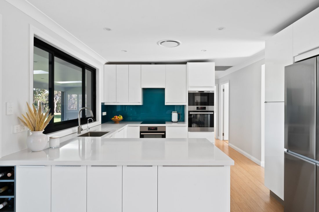 House in Kenthurst, New South Wales, Australia 3 - 17709681