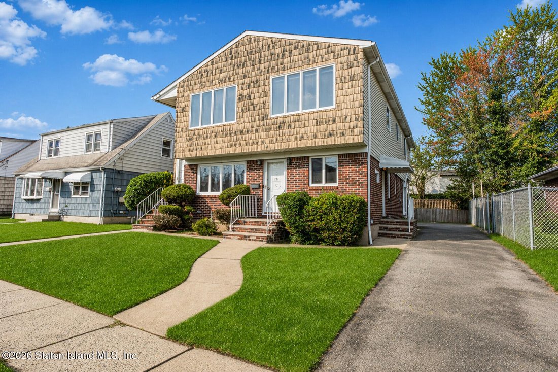 House in New York, New York, United States 2 - 17703151