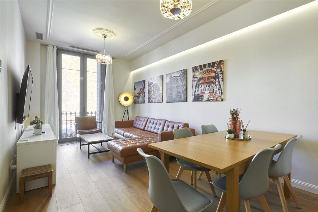 Appartement en Eixample, Barcelone, Espagne 1 - 17704355