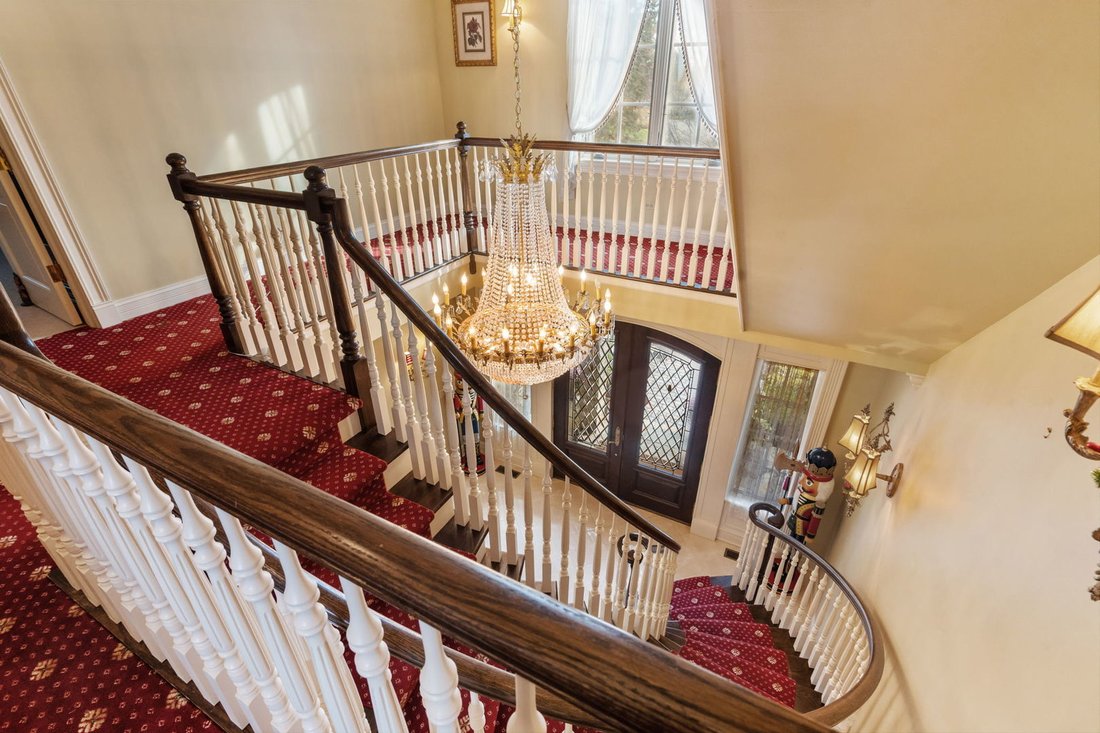 House in Hinsdale, Illinois, United States 4 - 17707390