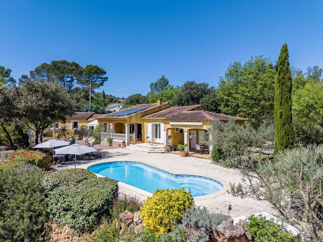 House in Montfort-sur-Argens, Provence-Alpes-Côte d'Azur, France 3 - 17708562