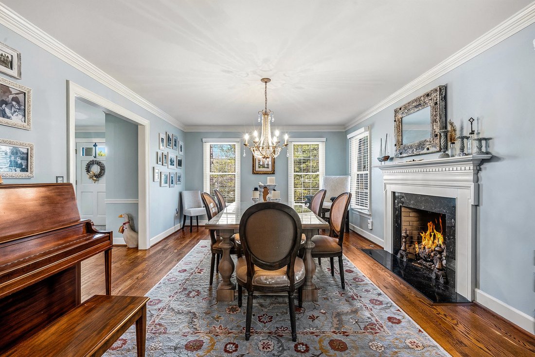 House in Hendersonville, North Carolina, United States 2 - 17705165