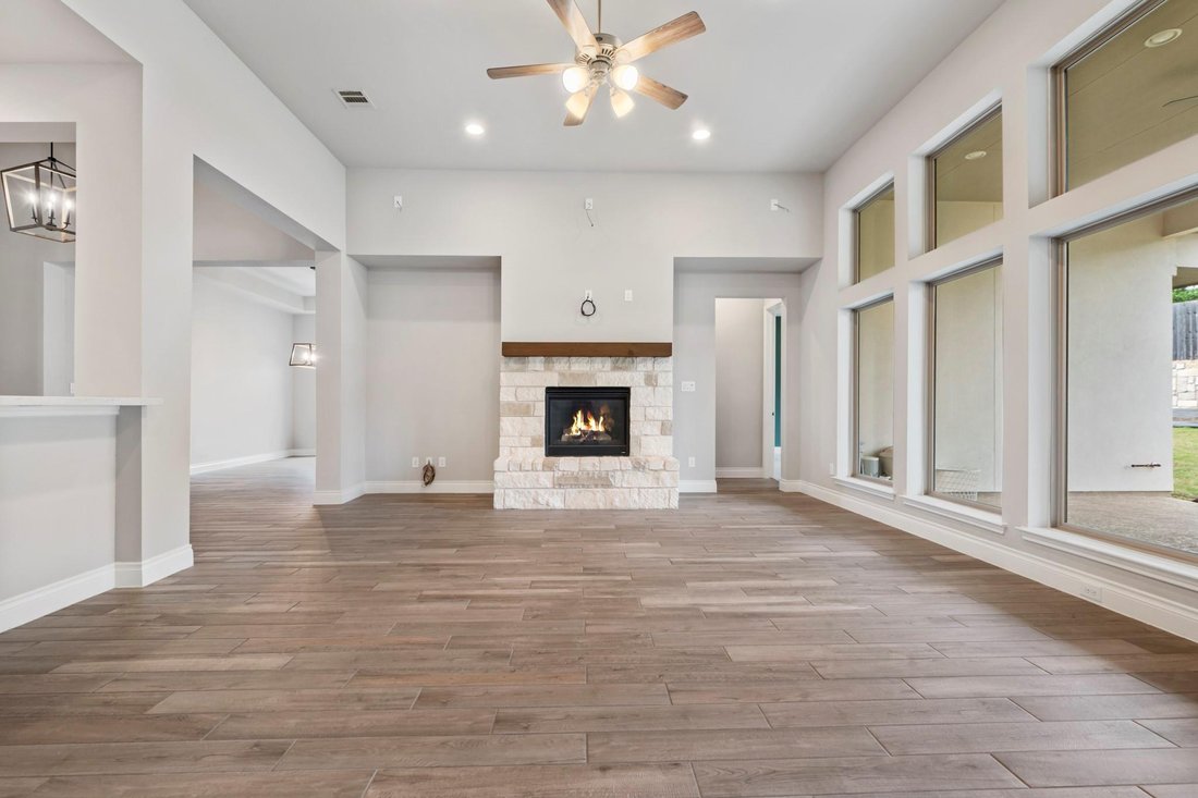 House in Georgetown, Texas, United States 3 - 17704289