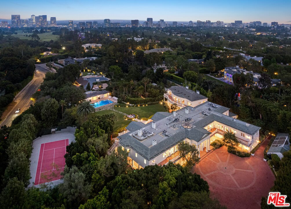 House in Los Angeles, California, United States 1 - 17706442