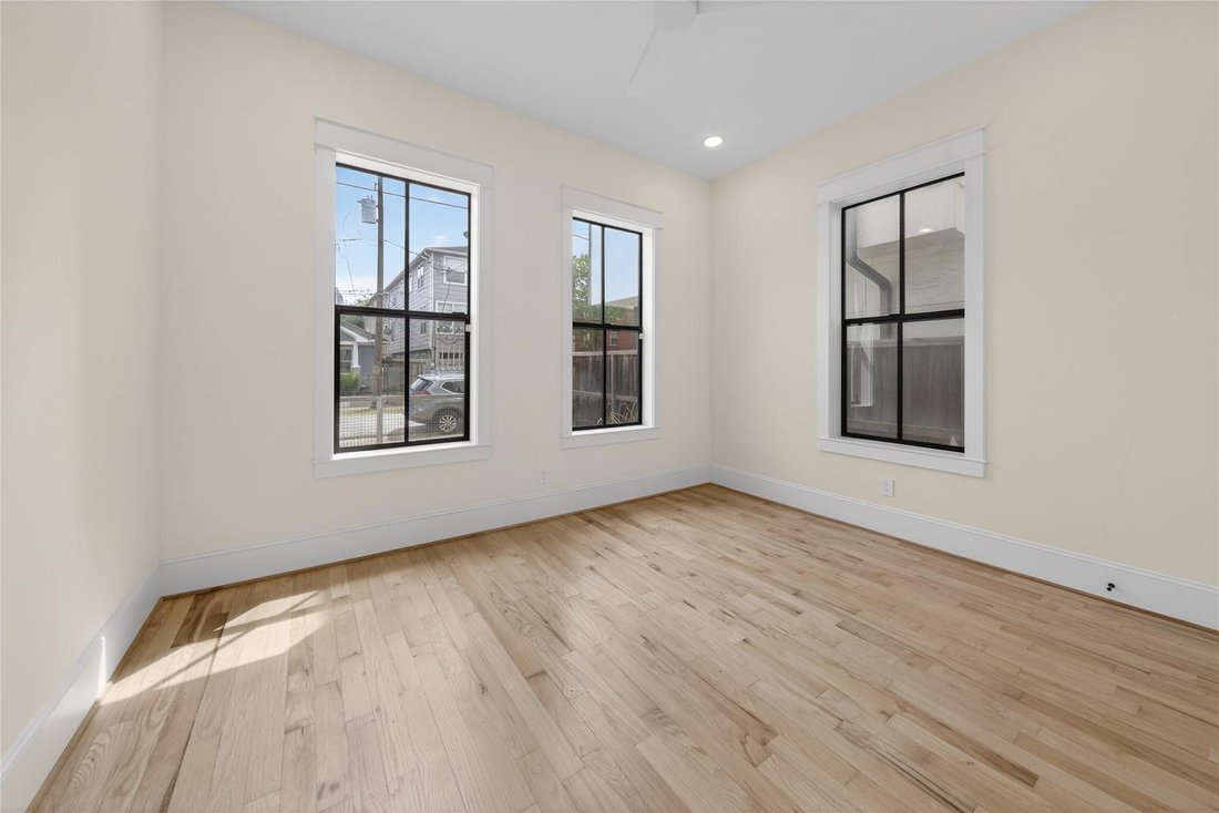 House in Houston, Texas, United States 5 - 17704121