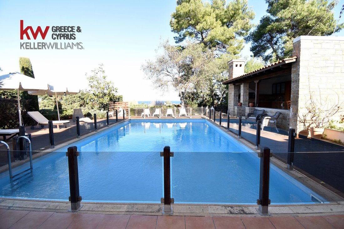 Condo in Pallini Municipal Unit, Macedonia and Thrace, Greece 1 - 17712295