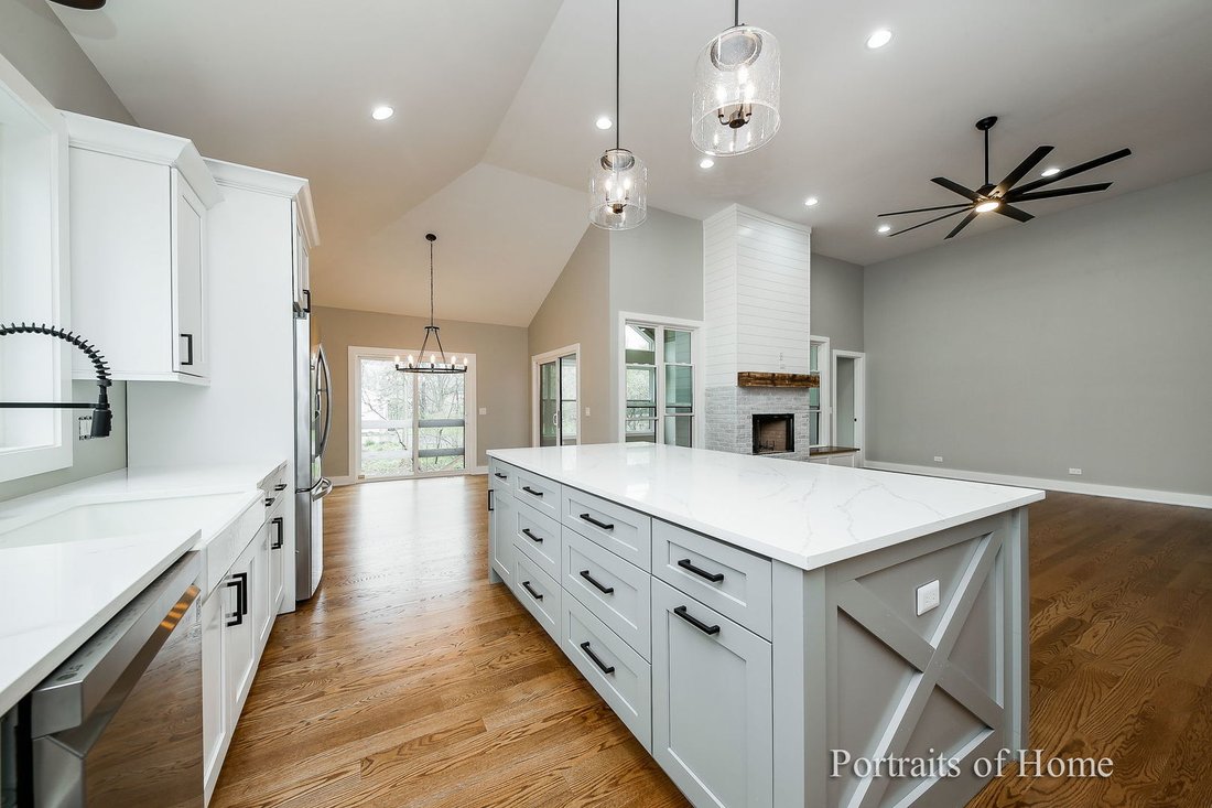House in Wheaton, Illinois, United States 3 - 17703761
