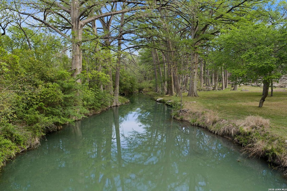 Farm Ranch in Boerne, Texas, United States 4 - 17708870