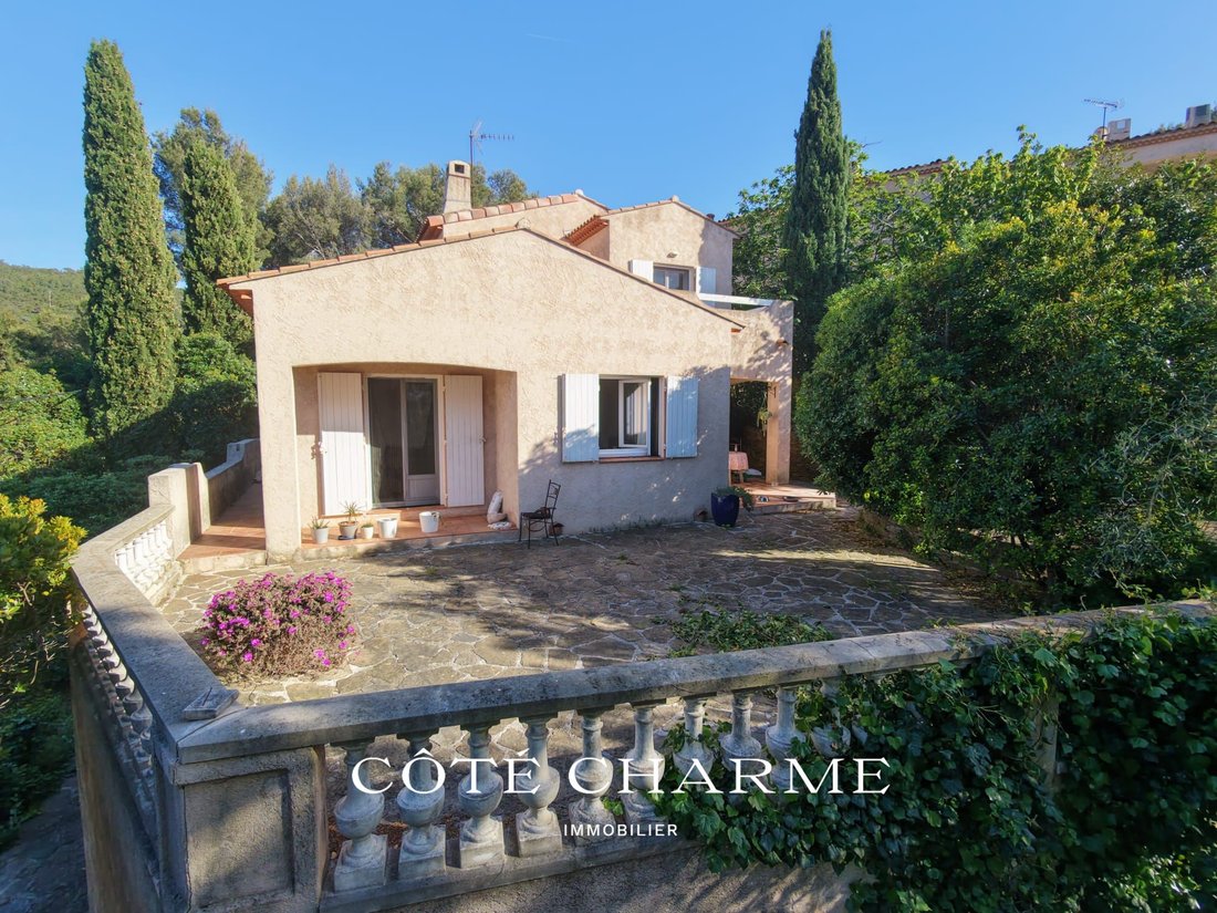 House in Sud, Le Pradet, France 1 - 17703803