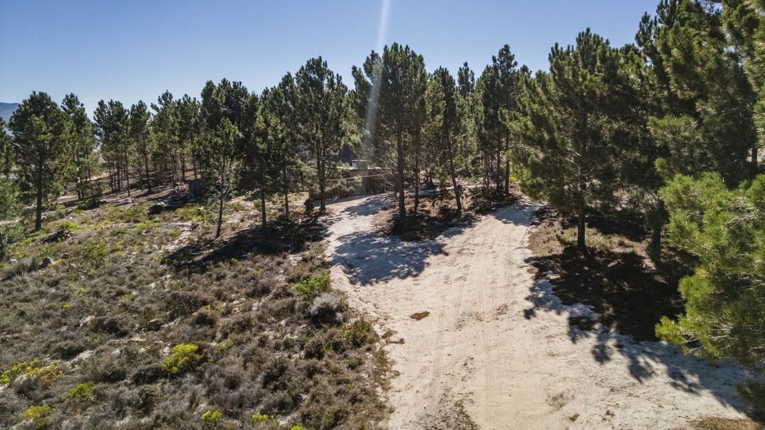 Farm Ranch in Theewaterskloof Local Municipality, Western Cape, South Africa 2 - 17705576
