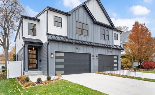 House in Elmhurst, Illinois, United States 1