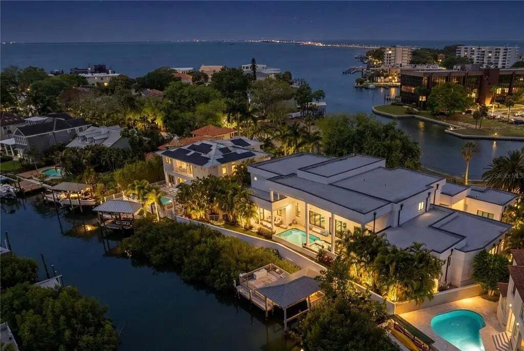 House in Tampa, Florida, United States 3 - 17718546