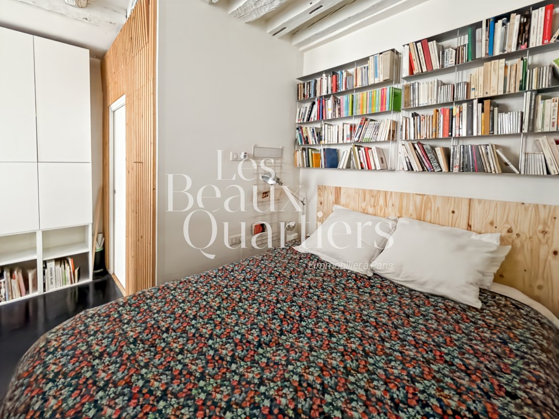 Apartment in Palais Royal, Paris 1er Arrondissement, Paris 4 - 17703880