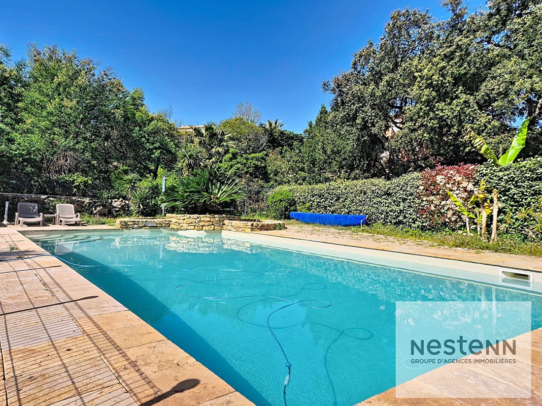 House in Frejus, Provence-Alpes-Côte d'Azur, France 4 - 17708629
