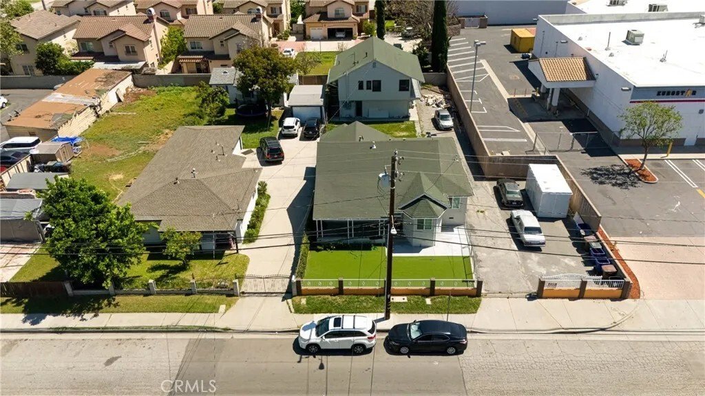 El Monte, California, United States 2 - 17717874