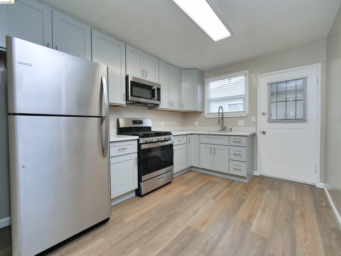 House in San Leandro, California, United States 5 - 17703067