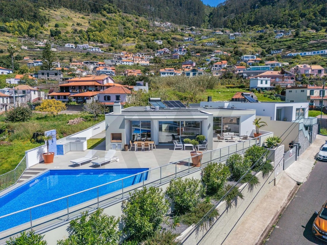 House in Arco da Calheta, Madeira, Portugal 1 - 17705381