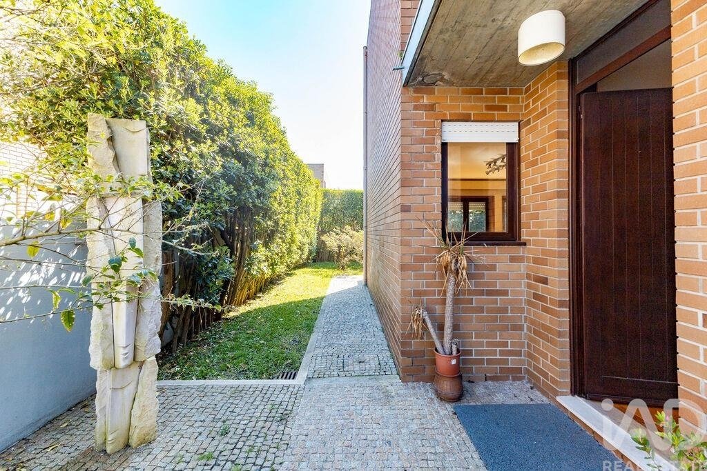 Townhouse in Matosinhos e Leca da Palmeira, Porto District, Portugal 4 - 17716931