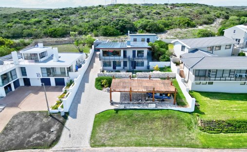 House in Still Bay West, Western Cape, South Africa 1