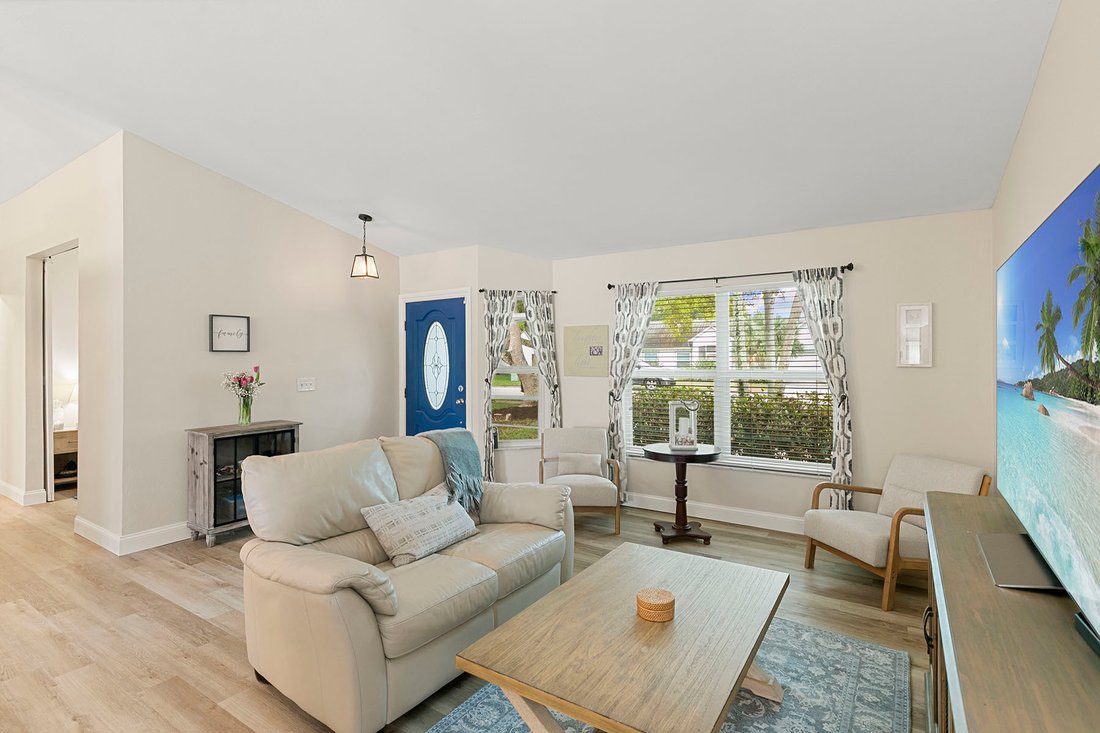 House in Naples, Florida, United States 4 - 17702893