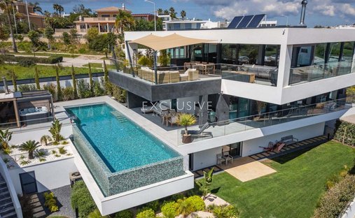 Villa in Praia De Porto Mós, Sao Goncalo de Lagos, Algarve 1