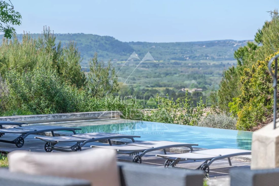 Estate in Roussillon, Provence-Alpes-Côte d'Azur, France 2 - 17703271