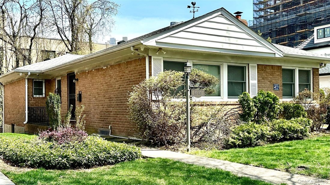 House in New York, New York, United States 1 - 17707607
