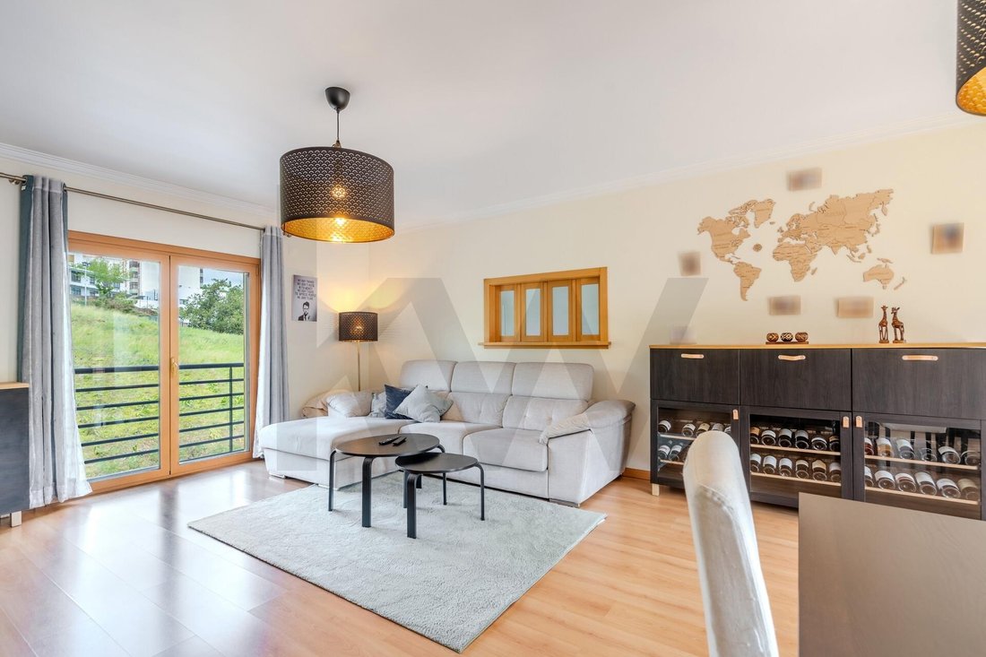 Apartment in Ramada e Canecas, Lisbon, Portugal 5 - 17710289